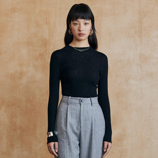 IN AND ON可机洗绵羊毛 无缝一体半高领针织打底衫53628 商品图2