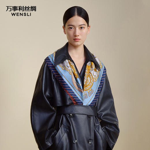 万事利“荣勋”75厘米双面印花中方巾 商品图0