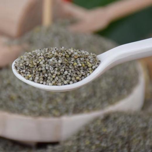 平价优选：陕北米脂县金瑰宝，感动级温润糯油小米+黑小米+黑油小米礼盒 商品图3