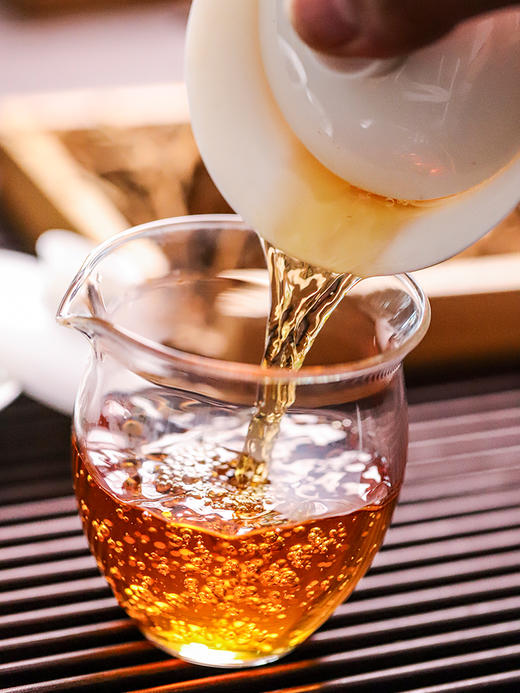 自然蜜糖香【滇红金针】！云南红茶中的极品！100g/罐 商品图5