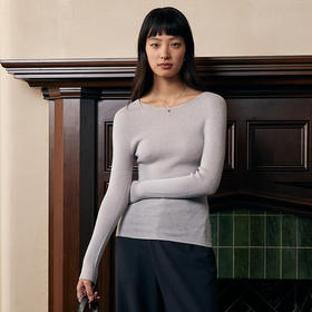 IN AND ON可机洗绵羊毛 无缝一体圆领针织打底衫53671