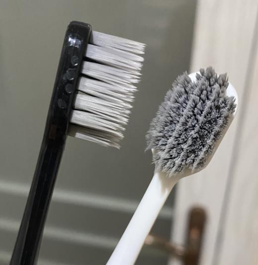 银离子抗菌牙刷，加宽刷头，立体手柄 ，使用感受非常好！推荐~家中必备 商品图7