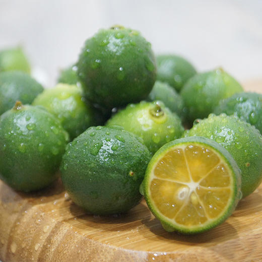 【富含维生素C和营养成分！鲜嫩多汁的海南青金桔】新鲜小青桔小柠檬水果橘子青桔子青桔果 节日送礼物优选-觅食坊健康 商品图0