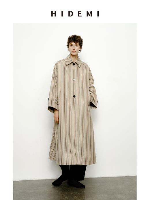 HIDEMI 极简廓形伞状色织条纹艺术感长款风衣 商品图12