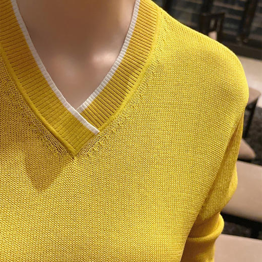 SAINT L’UCK/圣媛女装新款秋季V领针织衫SA320M03 商品图3