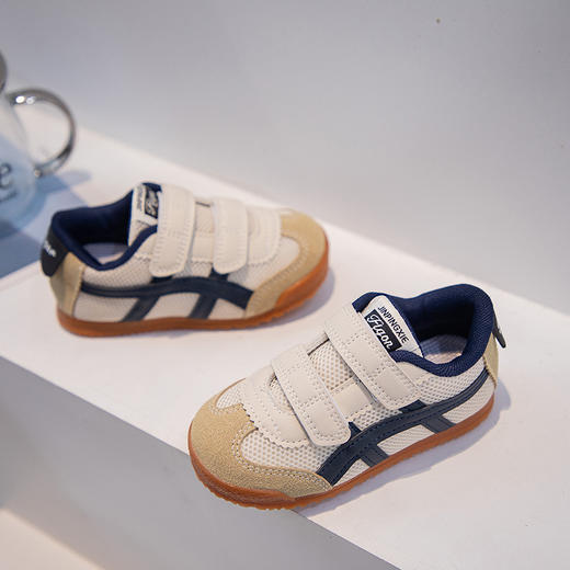 【魔术贴设计！宝宝鞋子必备】儿童春秋新款童鞋，韩版，男女童休闲单鞋潮。柔软透气，舒适防滑-QQ 商品图8