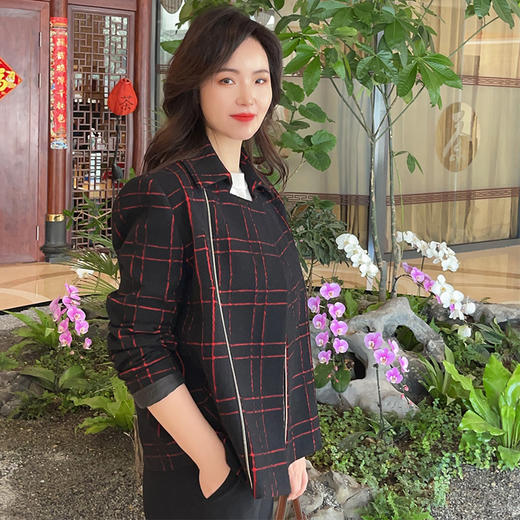 圣三利女装 新款帅气羊毛格纹机车款外套大衣SL2032112 商品图1