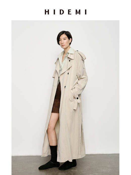 HIDEMI 【赵露思同款】翻领极简设计感双排扣长款风衣 杏仁色/夜空蓝 商品图2