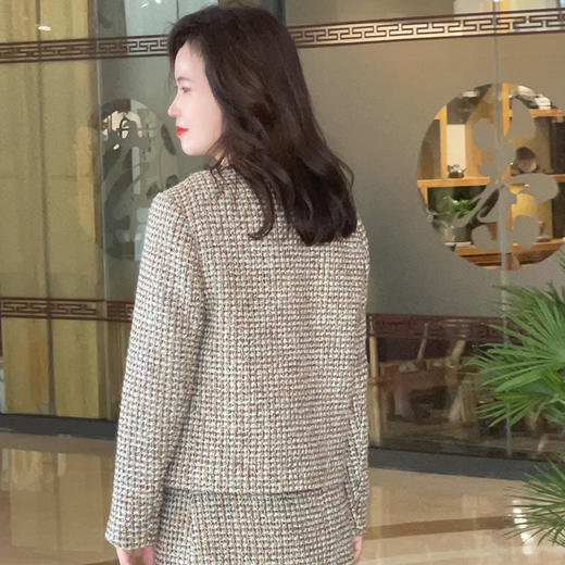 圣三利女装  气质优雅粗纺箱型外套SL121A23 商品图3