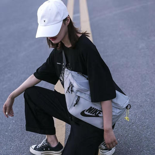 NIKE/耐克原单  Heritage潮流运动单肩斜挎胸包 男女同款腰包 商品图7