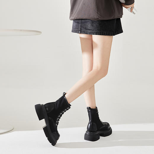 西遇厚底马丁靴女新款秋季美式复古拼接工装靴棕色粗跟短靴子D0033982 商品图1