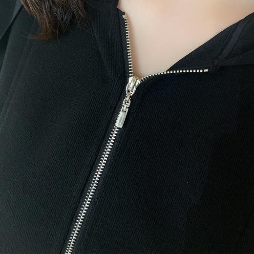 圣三利女装春秋季中长款运动休闲连帽连衣裙SL121L16 商品图4