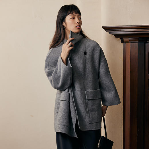 IN AND ON羊毛大翻领双面呢大衣21610 商品图3
