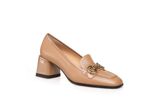 豪麟名鞋奥莱进口迪嘉女鞋乐福鞋羊皮革FW23311S杏色  原价4660元 商品图0