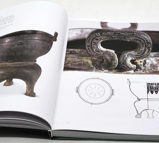 《曾侯乙》，编者：湖北省博物馆，16开，平装，页数暂不详，文物出版社2023年2月一版一印。定价498，售价373.5元。大概一周左右发出。 商品图5