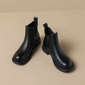 ZHR平底短靴女2023秋冬英伦质感便捷套脚松紧靴显瘦厚底圆头马丁