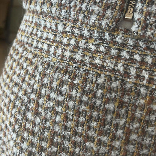 圣三利女装  时尚百搭粗纺A字半身裙SL121B23 商品图2