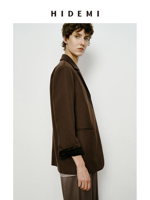 HIDEMI斜纹感精纺羊毛一粒扣西装 深棕/黑色 商品图4