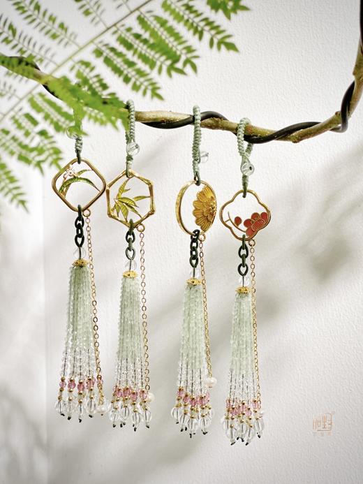 三生石梅兰竹菊国风服饰押襟 商品图2