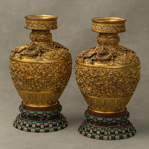 清 铜鎏金盘龙花卉纹花瓶摆件（一对） 商品图4