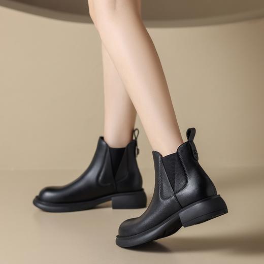ZHR平底短靴女2023秋冬英伦质感便捷套脚松紧靴显瘦厚底圆头马丁 商品图2
