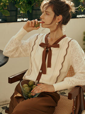 OLrain欧芮儿奶杏色毛衣女初秋2023新款宽松复古系带软糯风套头衫