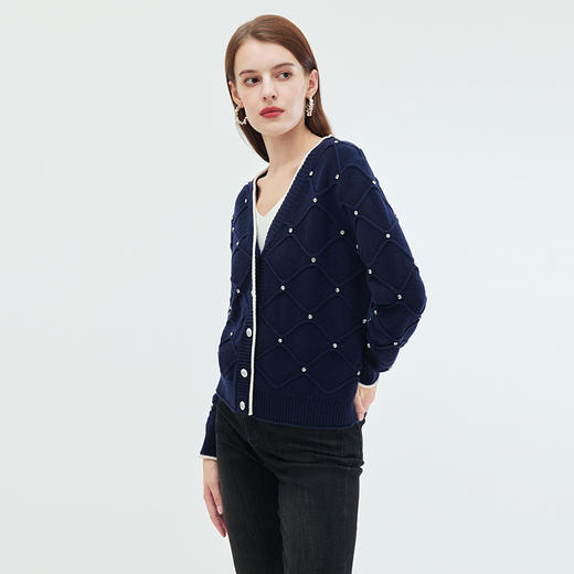 EITIE爱特爱冬季新款显瘦百搭舒适针织开衫外套7201903 商品图2