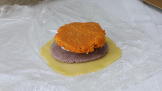 芋泥麻薯咸蛋黄大团圆月饼（一斤装） 商品图6