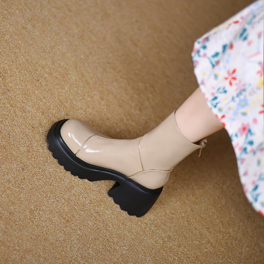 时尚简约，厚底粗跟后拉链短靴YS-ZA2638 商品图6