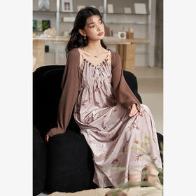 西遇长袖针织连衣裙女秋季新款两件套新中式垂坠感杏色裙子D0032614