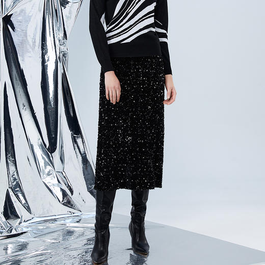 EITIE爱特爱冬季新款刺绣亮片显瘦高腰直筒裙半身裙7606302 商品图2