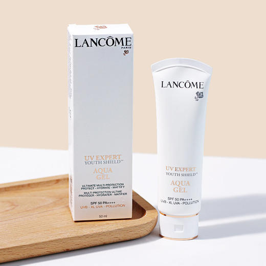 兰蔻防晒 UV小白管50ml防晒隔离霜乳 新老版本随机发  滋润型 清爽型LANCÔME/lancome 商品图6