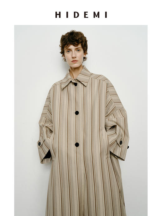 HIDEMI 极简廓形伞状色织条纹艺术感长款风衣 商品图8