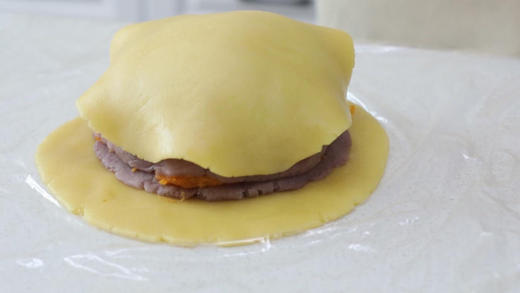 芋泥麻薯咸蛋黄大团圆月饼（一斤装） 商品图7