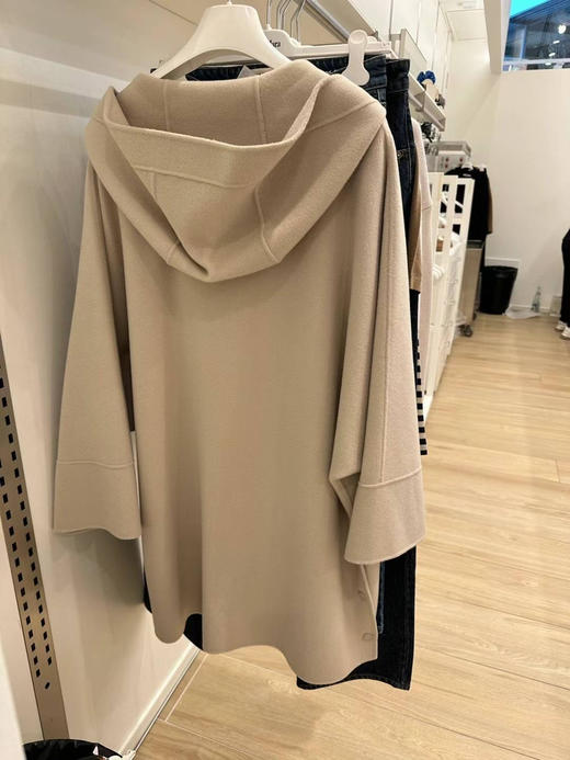 Max Mara 双面羊毛大衣 米白色it36码起，驼色it34码起 只要¥3550包邮到手✈️国内¥9200 商品图3