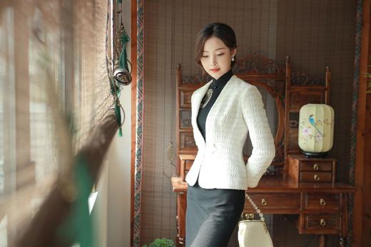 逸红颜明月优选#【茗霜】  精纺花呢格子小香风外套，经典贵气，显高显瘦！ 商品图5