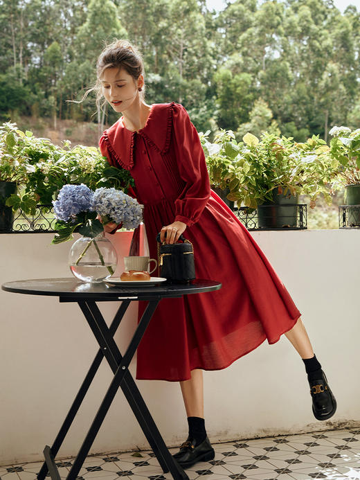 OLrain欧芮儿红色连衣裙女初秋2023年新款收腰法式气质娃娃领裙子 商品图0