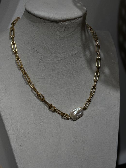 Gisel B. 方糖型巴洛克珍珠颈链 商品图0