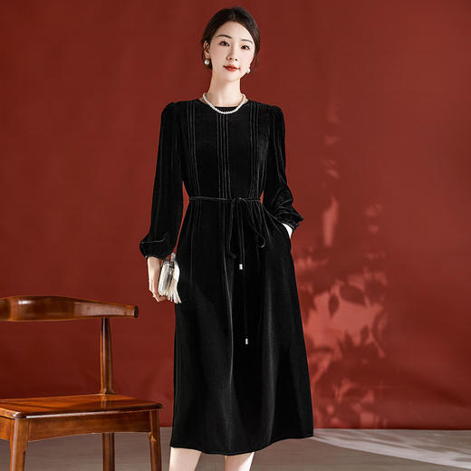 DD-真丝丝绒长袖连衣裙法式打条设计感红色新娘结婚女士妈妈收腰裙子 商品图1