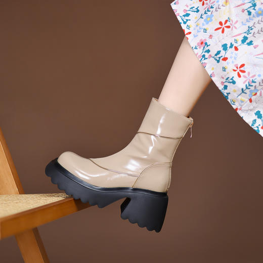 时尚简约，厚底粗跟后拉链短靴YS-ZA2638 商品图4