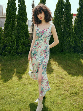 OLrain欧芮儿碎花吊带连衣裙女初秋2023新款收腰法式油画风公主裙