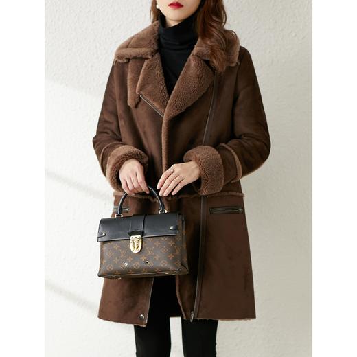 【2023新款】羊剪绒外套女中长款皮草2023冬季新款韩版显瘦美丽奴羊毛大衣 商品图4