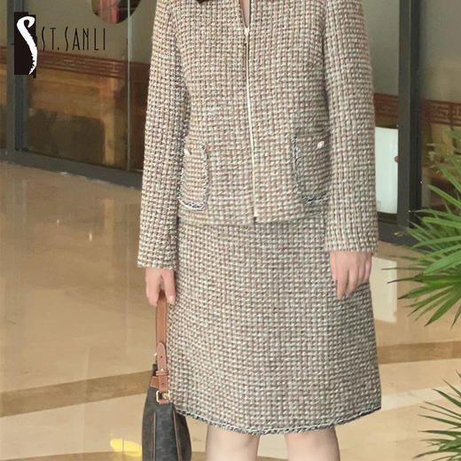 圣三利女装  时尚百搭粗纺A字半身裙SL121B23 商品图0