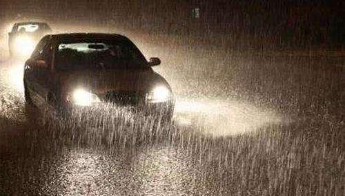 雨天开车要注意!这些细节看完就懂__财经头条