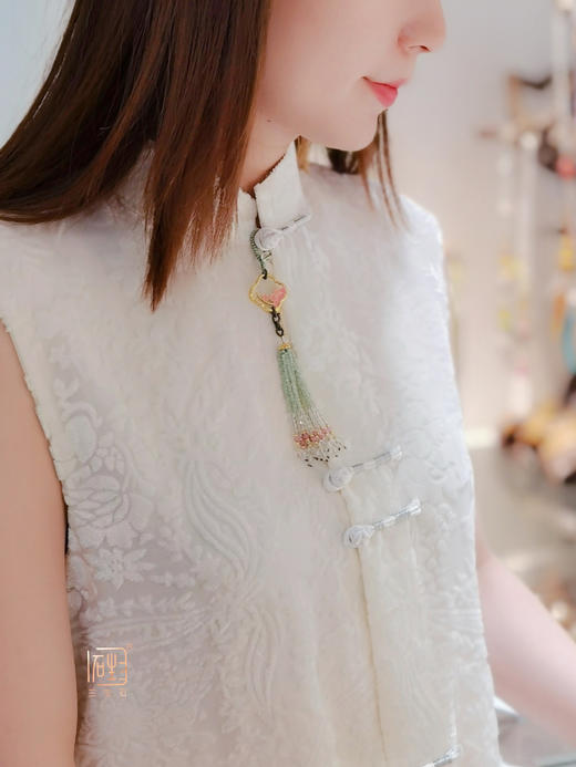 三生石梅兰竹菊国风服饰押襟 商品图11