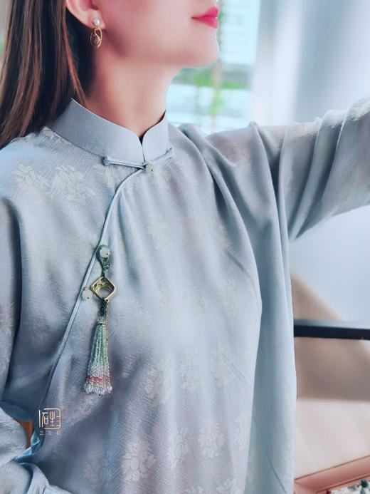 三生石梅兰竹菊国风服饰押襟 商品图10