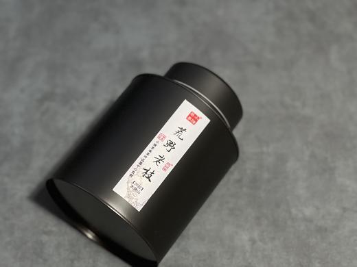 【连续4年口碑】一款极其稀缺的特制荒野茶2022《荒野老枝》，它的主人不缺钱，随性子采摘（60克罐装） 商品图1