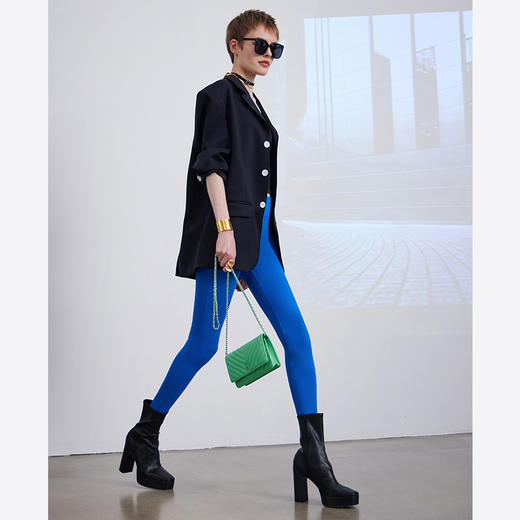 TITIKA ACTIVE瑜伽服秋季纯黑运动西装女休闲空气感免烫外套oversized  38J71100 商品图3