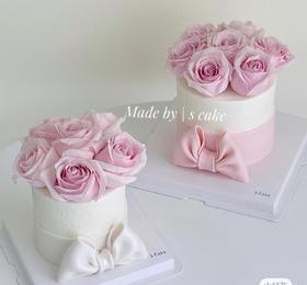 【臻品系列】---需提前一天预定--网图加高--【蝴蝶结粉玫瑰】半翻糖鲜花蛋糕