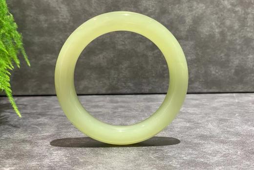 【御珠宫坊】和田玉青白玉手镯58.5mm 商品图1